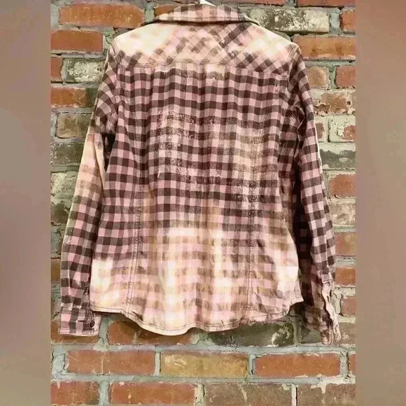 Carhartt Bleached Flannel Size 12/14 - Picture 7 of 8